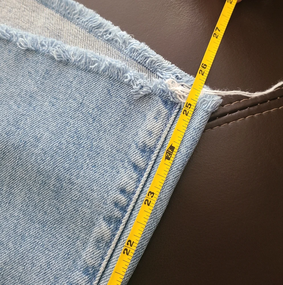 Mother The Insider Fray Jeans - Picture 11 of 13